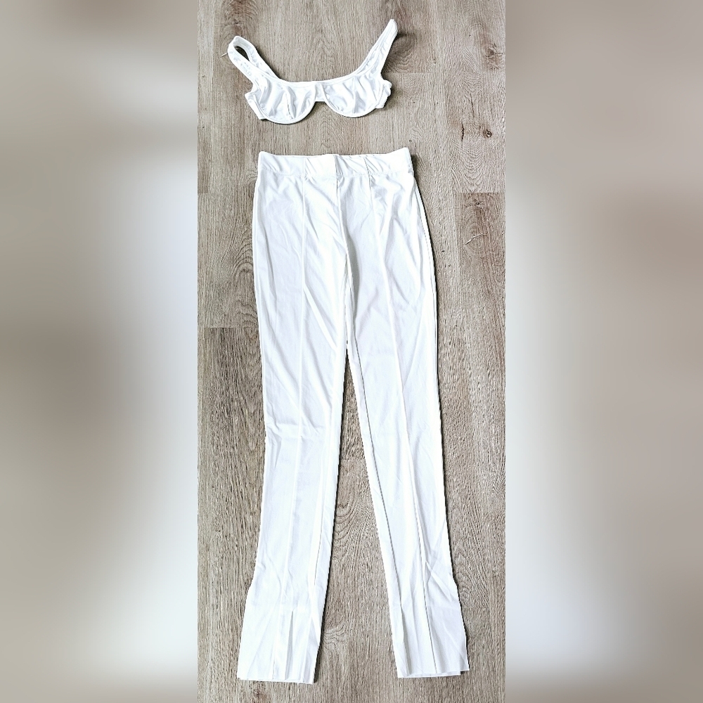 Large White Two-Piece Set - Picture 2 of 3